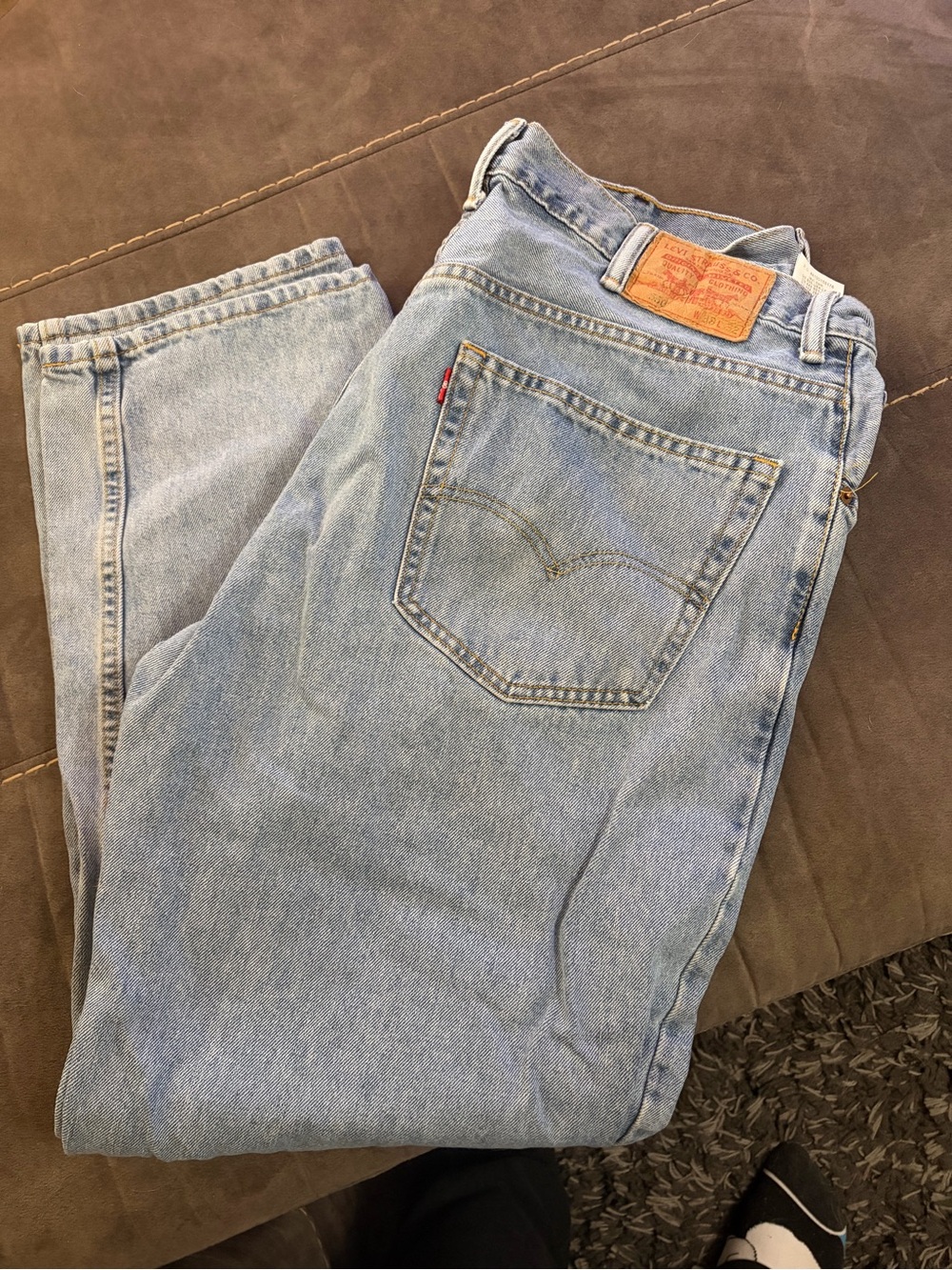 Levi 550 Men's Light Wash Jeans